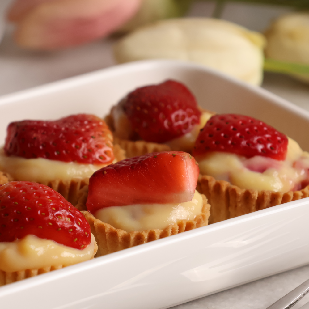 Fresh Strawberry Tart (18 Pcs)