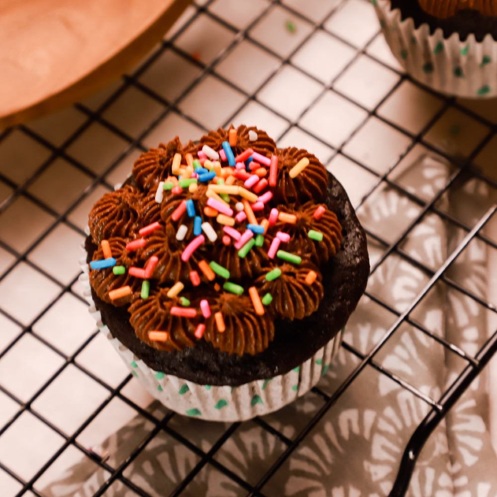 Chocolate Cupcakes With Buttercream Frosting