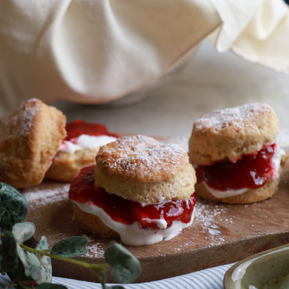 English Scones With Clotted Cream