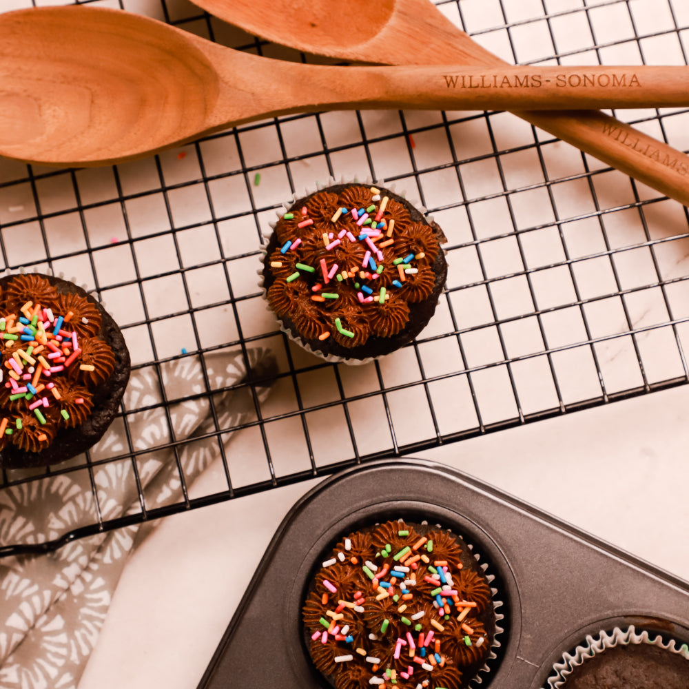 Chocolate Cupcakes With Buttercream Frosting