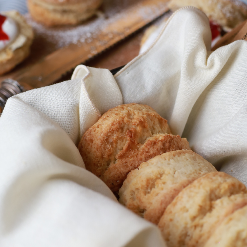 English Scones With Clotted Cream